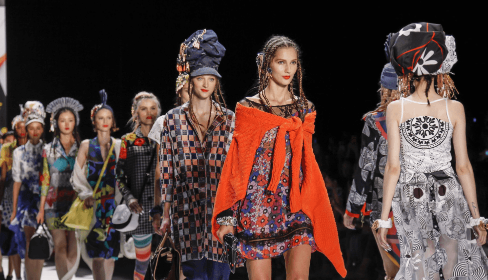 The Resurgence of Historical Fashion: Modern Bloomers